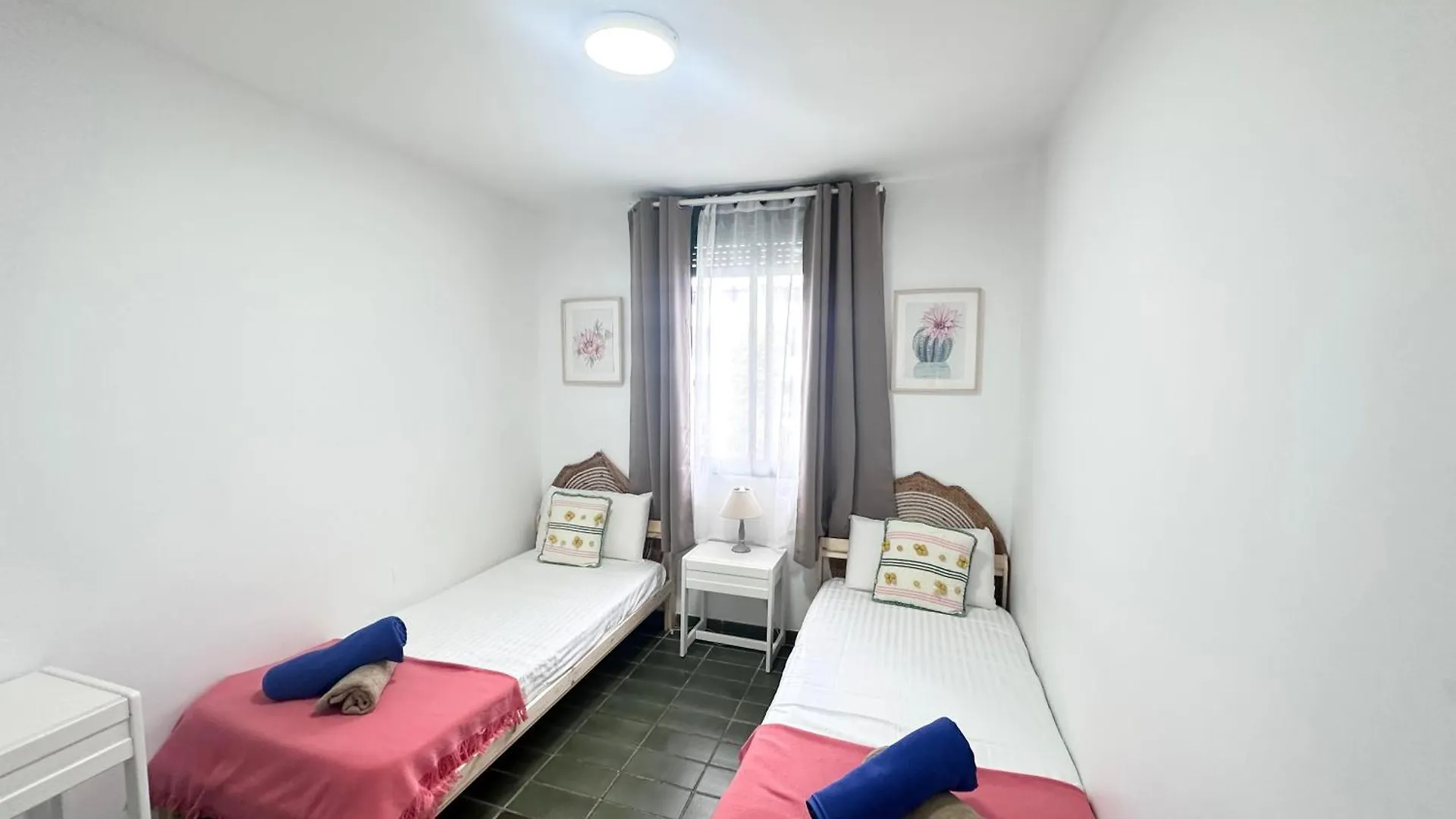 2The Best Location - Las Americas & Parking Playa de las Americas  Apartment Playa de las Americas (Tenerife)