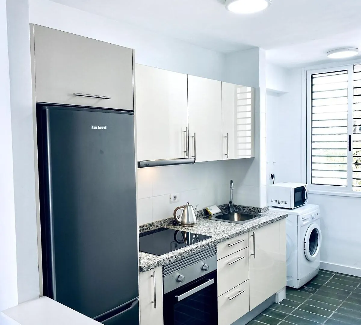 2The Best Location - Las Americas & Parking Playa de las Americas  Apartment Playa de las Americas (Tenerife)